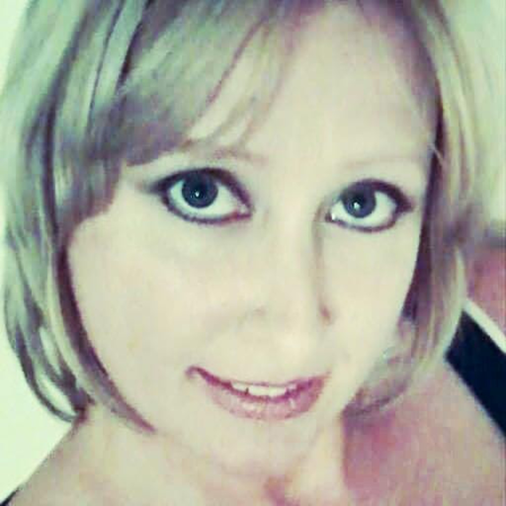 Meet your Posher, Christine